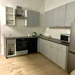 Heaven Homes - Privatzimmer mit Bad im Herzen von Düsseldorf